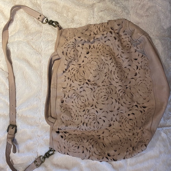 Errelleventidue (Italian) Leather Flowered Purse - Picture 2 of 6